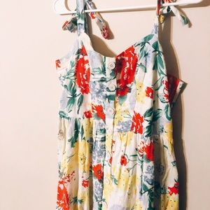 Urban Outfitters tie sleeve tiered floral dress